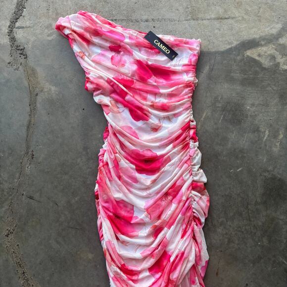 Cameo Ruched Mesh One Shoulder Maxi Dress Women's L Fuschia Floral Print - Picture 2 of 12